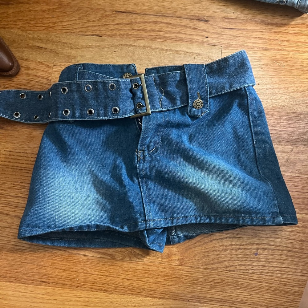 Denim High-Waist Shorts with Matching Grommet Belt - Blue